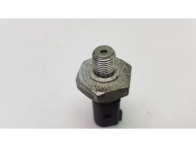 Датчик давления масла для  Audi 80/90 [B3] 1986-1991