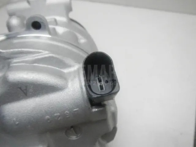 Компрессор кондиционера для  Ford Kuga 2008-2012