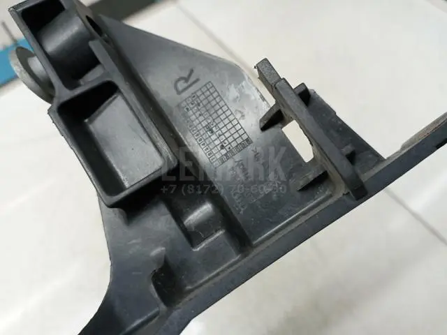 Кронштейн переднего бампера правый для  Citroen Berlingo II (B9) 2008-2022