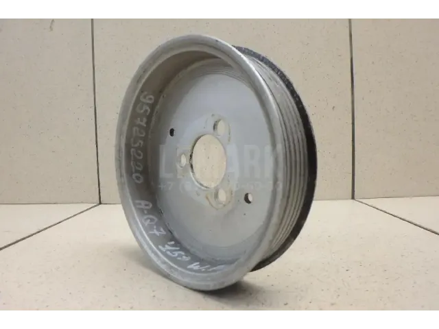 Шкив водяного насоса (помпы) для  BMW Z4 E85/E86 2002-2008