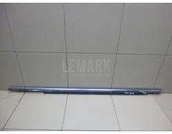Накладка стекла переднего левого