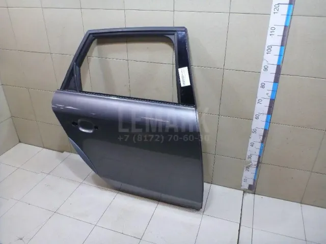 Дверь задняя правая для  Cadillac BLS 2006-2010