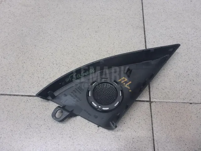 Крышка зеркала внутренняя левая для  Ford Kuga 2008-2012