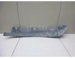 Брызговик передний правый