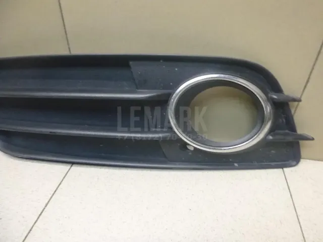 Решетка в бампер левая для  BMW X1 E84 2009-2015