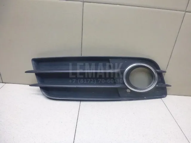 Решетка в бампер левая для  BMW X1 E84 2009-2015