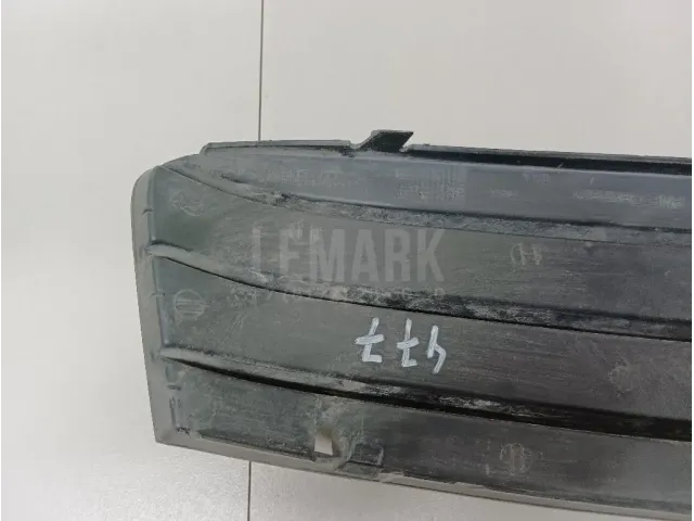 Решетка в бампер левая для  BMW X1 E84 2009-2015