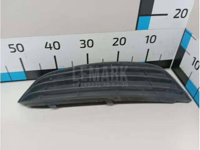 Решетка в бампер левая для  BMW X1 E84 2009-2015