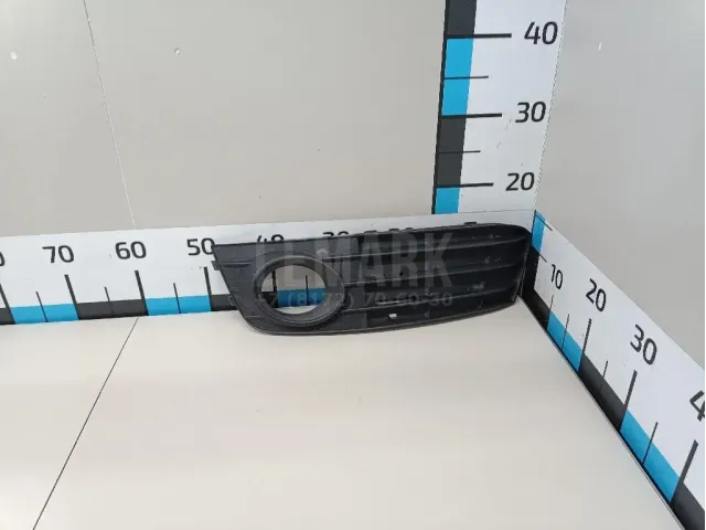 Решетка в бампер левая для  BMW X5 G05 2018