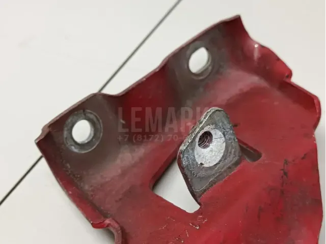 Петля капота левая для  Chrysler Crossfire 2003-2008