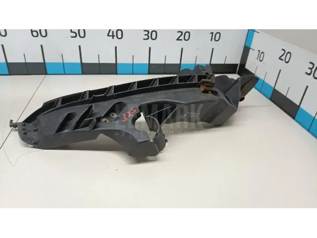Кронштейн фар правый для  Citroen C5 2004-2008