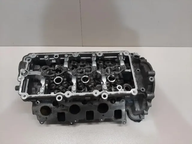 Головка блока для  Chrysler Neon 1994-1998