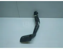 Педаль тормоза