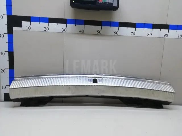 Обшивка багажника