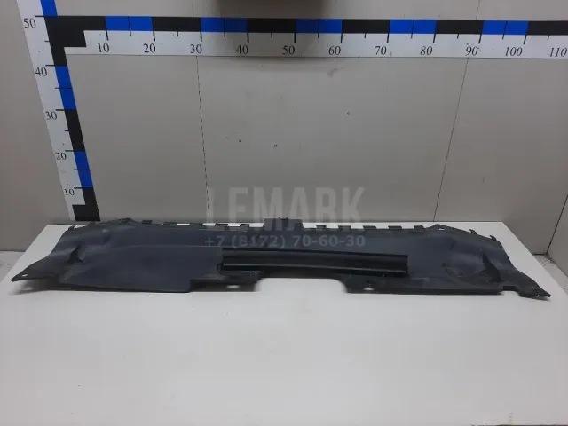 Кожух замка капота