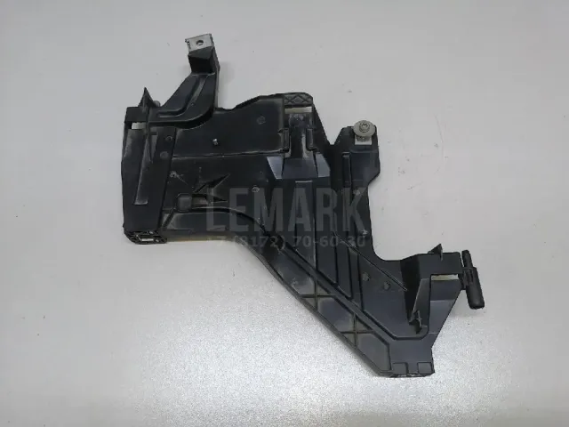 Кронштейн крепления фары для  Ford Mondeo V 2015-2022