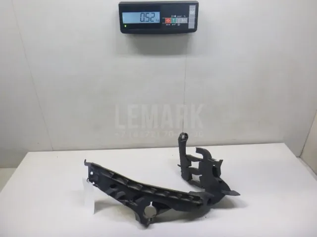 Кронштейн фар правый для  Ford Mondeo IV 2007-2015