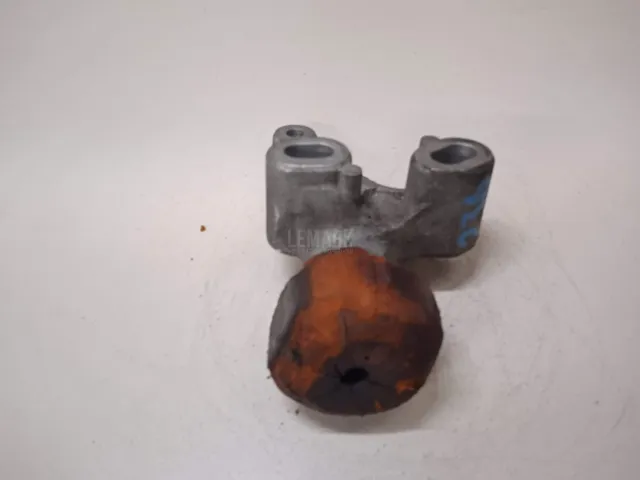 Опора двигателя передняя для  Ford Kuga 2008-2012