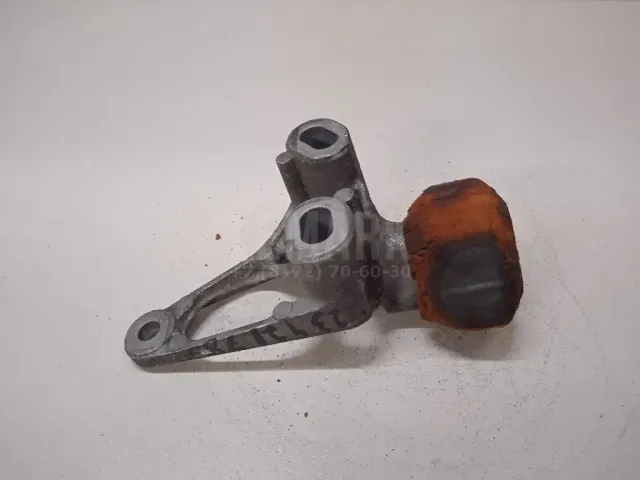 Опора двигателя передняя для  Ford Kuga 2008-2012