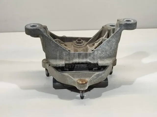 Опора КПП для  Geely MK Cross 2011-2016