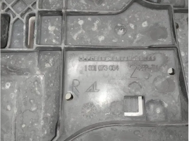 Кронштейн крепления фары для  Audi A3 (8L1) 1996-2003