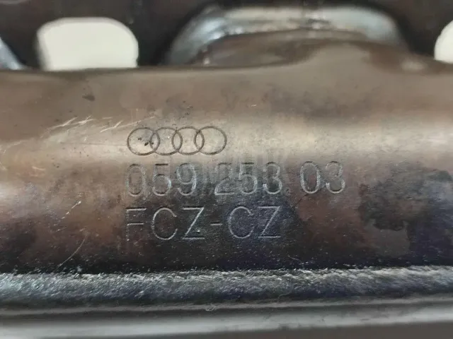 Коллектор выпускной для  Audi A3 (8Y) 2020
