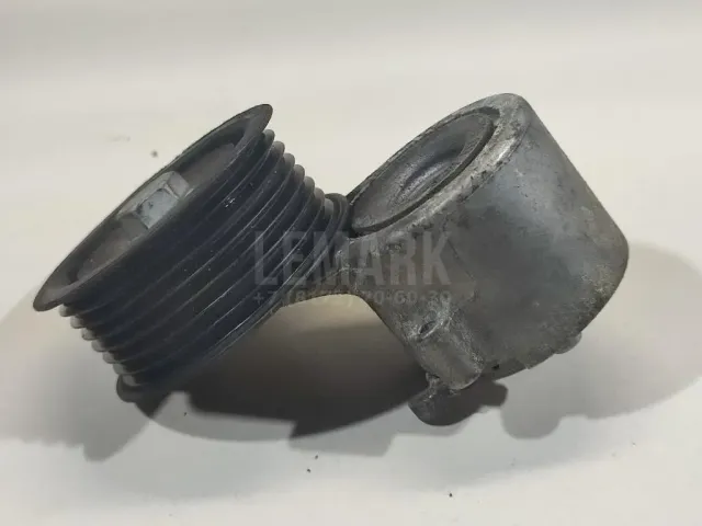 Ролик руч.ремня с кронштейном для  Fiat Uno 1995-2010