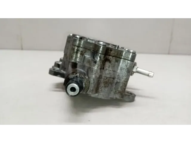 Насос вакуумный