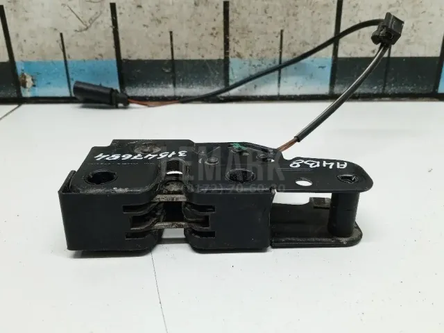 Замок капота для  Chrysler Sebring/Dodge Stratus 2001-2007