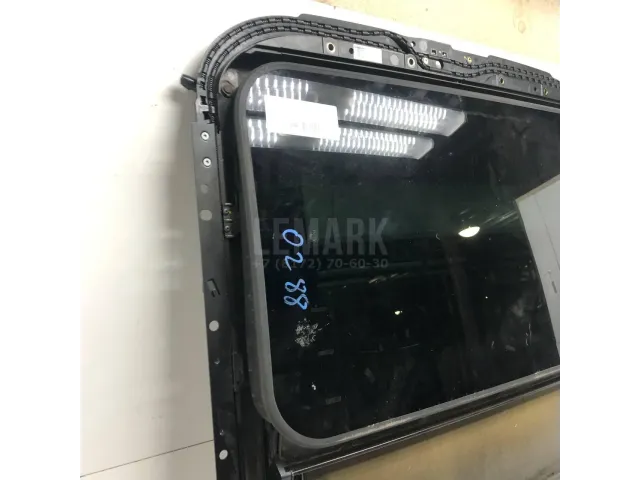 Стекло люка для  Audi Q3 (8U) 2012-2018