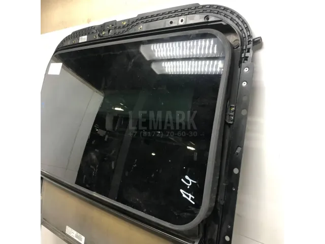 Стекло люка для  Audi Q3 (8U) 2012-2018