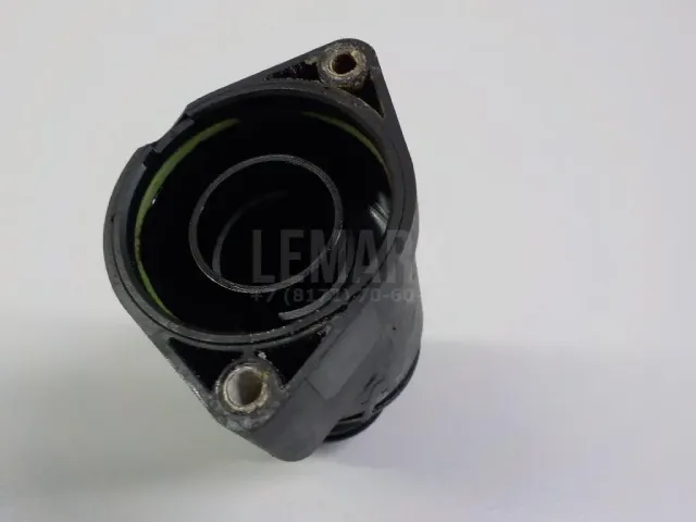 Фланец двигателя системы охлаждения