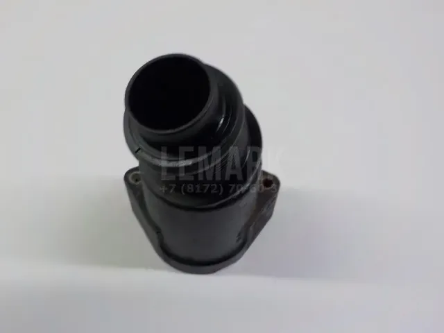 Фланец двигателя системы охлаждения