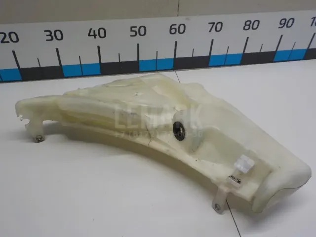 Бачок омывателя лобового стекла для  BMW X5 F15/F85 2013-2018