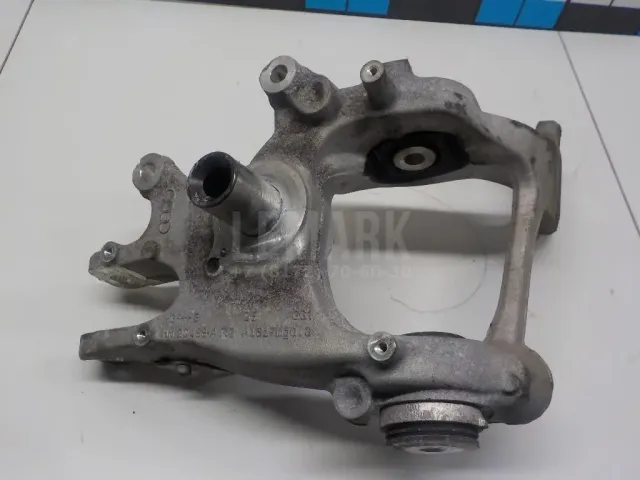 Кулак поворотный задний правый для  Audi Q6 2022