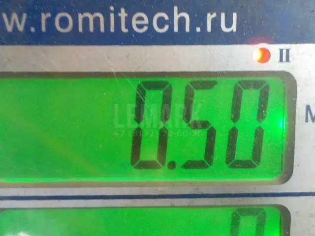 Кронштейн фар левый