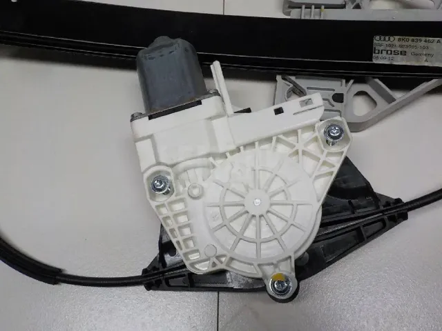 Стеклоподъемник электр. задний правый для  Exeed RX / Yaoguang (T22) 2023