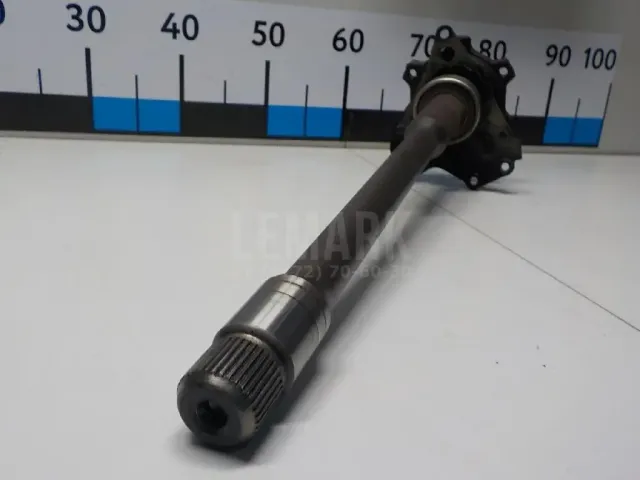 Полуось промежуточная (привод)