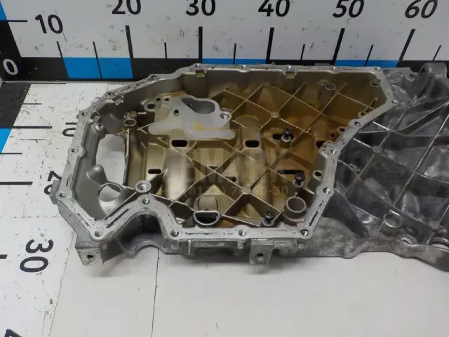 Поддон масляный двигателя для  Daihatsu Charade 0-1993