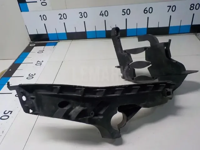 Кронштейн фар правый для  Ford Mondeo V 2015-2022
