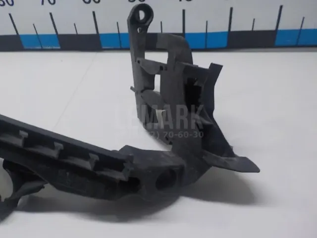 Кронштейн фар правый для  Exeed RX / Yaoguang (T22) 2023