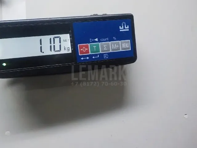 Рейлинг правый (планка на крышу)