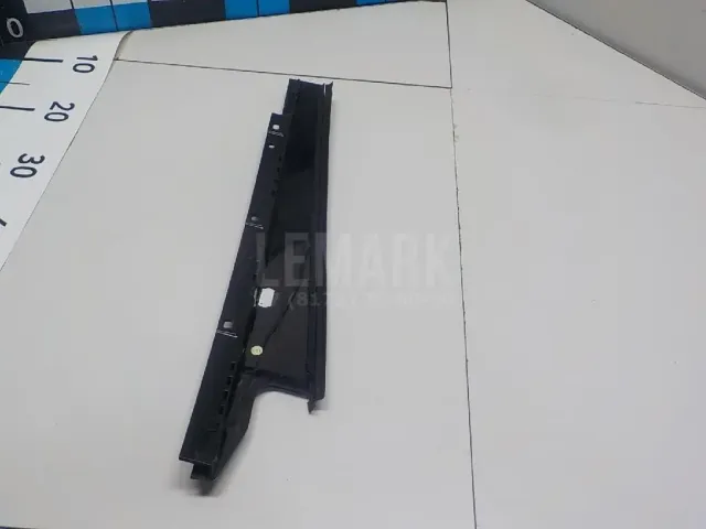 Накладка двери задней левой для  Ford Ranger 2012-2015