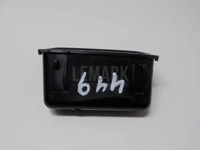 Пепельница передняя
