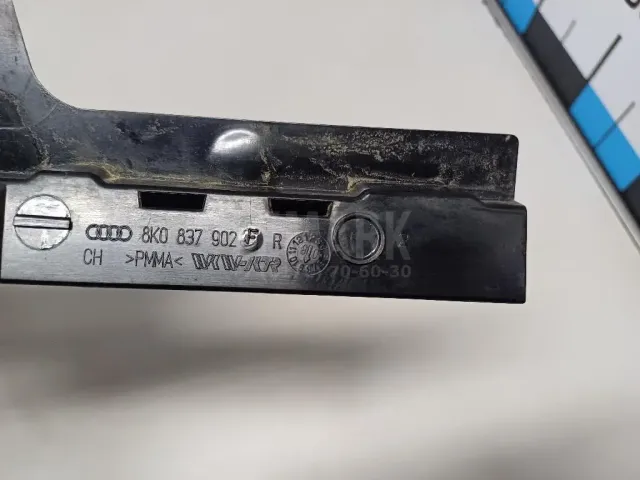 Накладка двери передней правой для  Audi Q3 (8U) 2012-2018