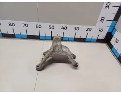 Кронштейн двигателя правый