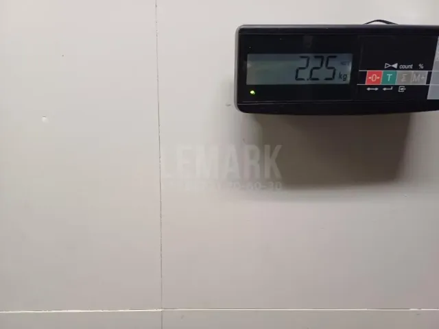 Усилитель заднего бампера