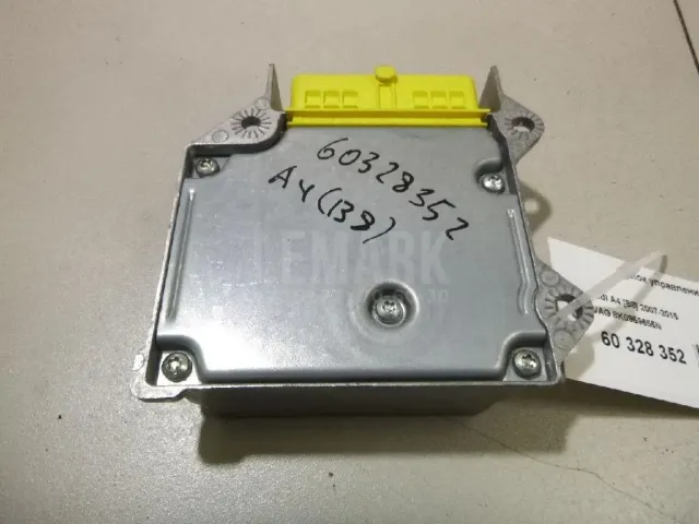Блок управления AIR BAG для  Audi A1 (8X) 2010-2018