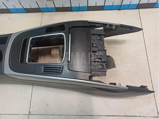 Консоль для  Cadillac SRX 2009-2016