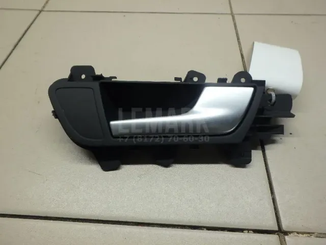Ручка двери передней внутренняя правая для  Audi Allroad quattro 2006-2012